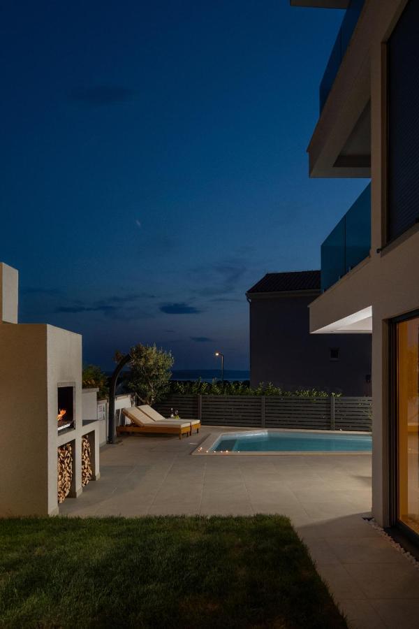 Luxury Marco Polo With A Private Swimming Pool With Salt Sea Water Apartment Punat
