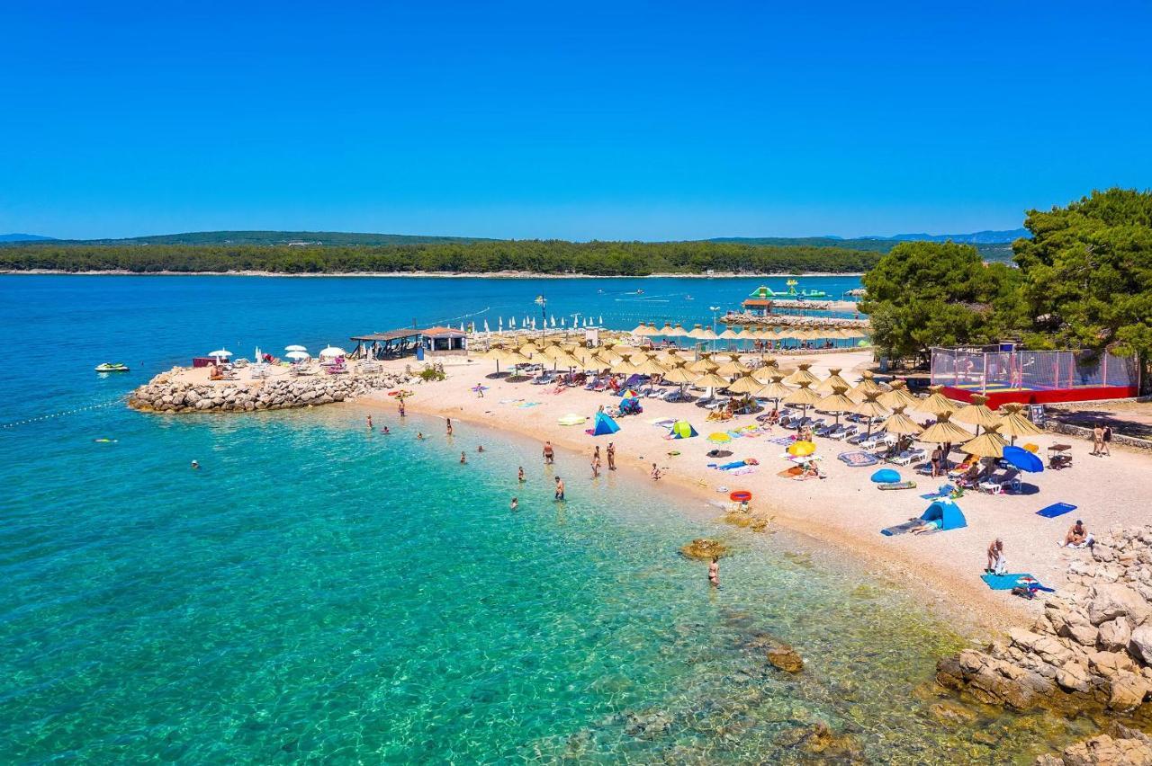 Luxury Marco Polo With A Private Swimming Pool With Salt Sea Water